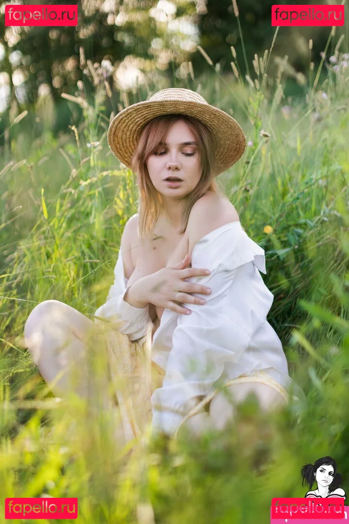 Tihomirova Natali Onlyfans Photo Gallery 