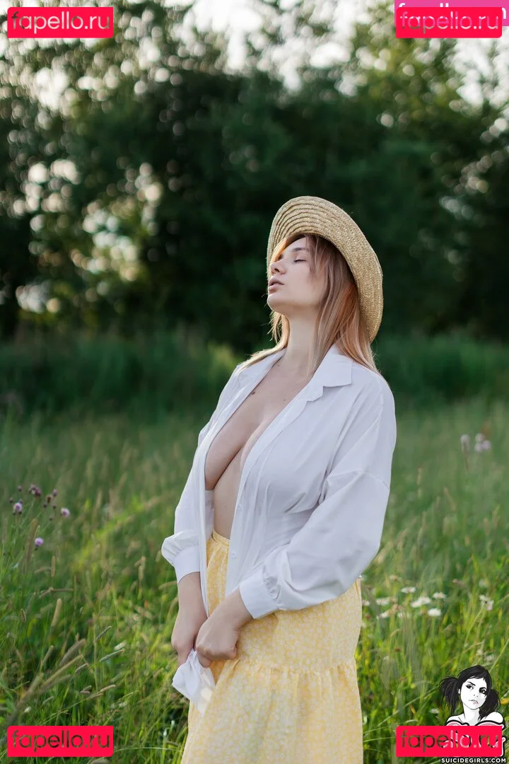 Tihomirova Natali Onlyfans Photo Gallery 