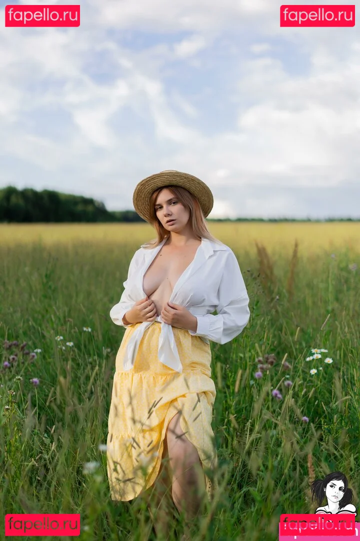 Tihomirova Natali Onlyfans Photo Gallery 