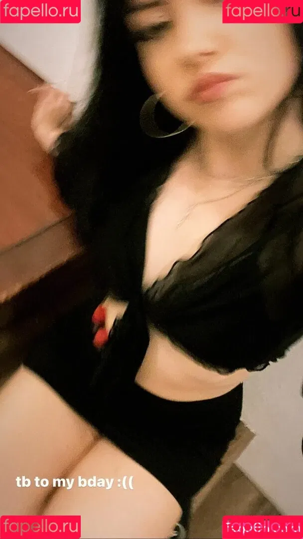 tewzday Onlyfans Photo Gallery 