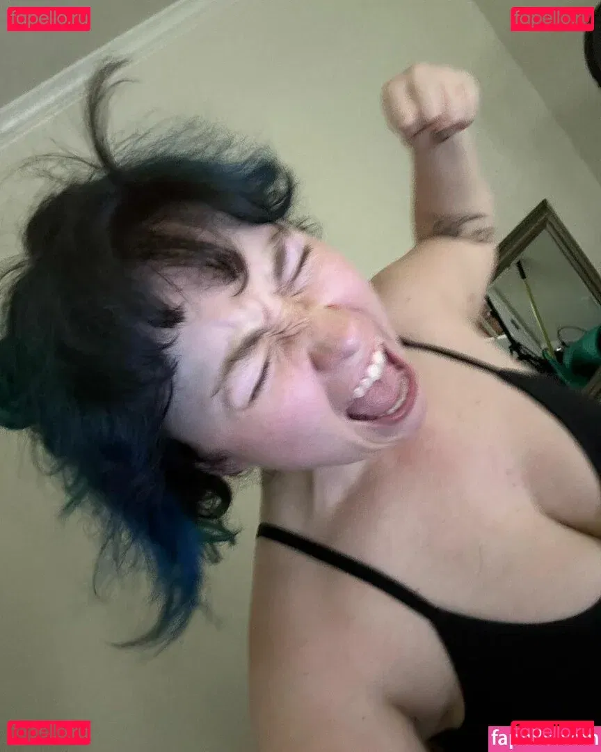 Koolysmiley Onlyfans Photo Gallery 