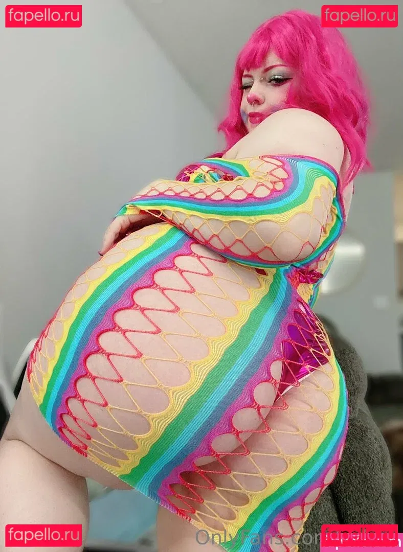 ushiss Onlyfans Photo Gallery 