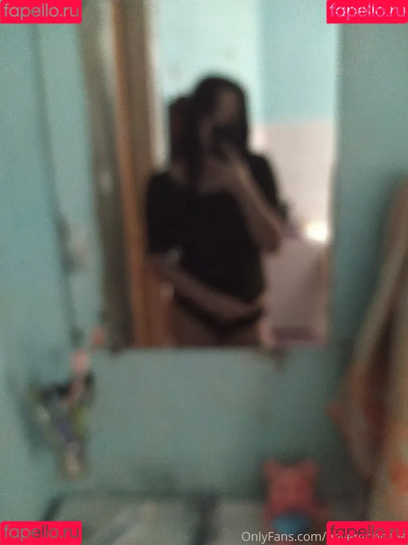 nevergonnalie Onlyfans Photo Gallery 