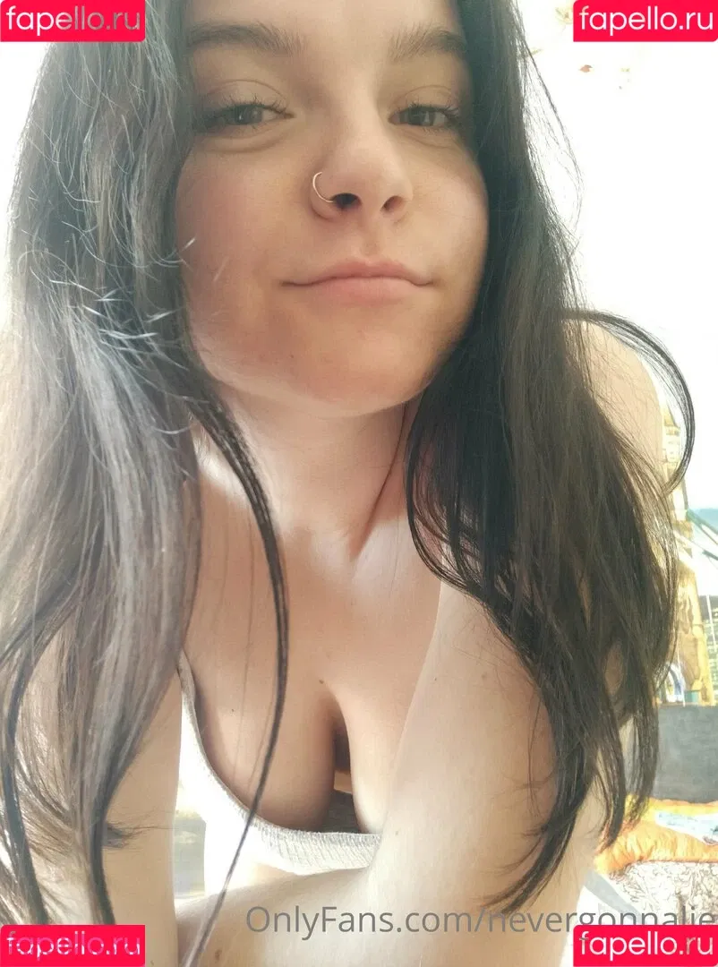 nevergonnalie Onlyfans Photo Gallery 