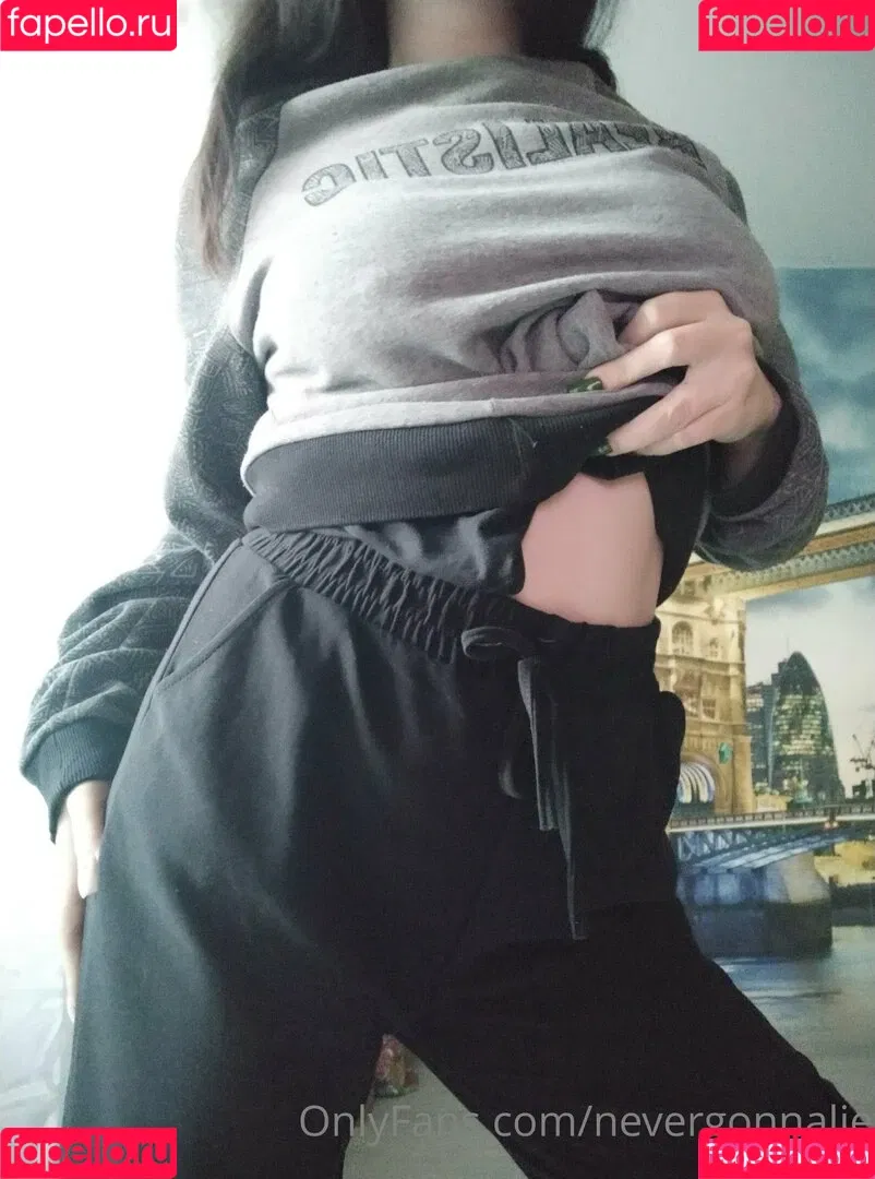 nevergonnalie Onlyfans Photo Gallery 