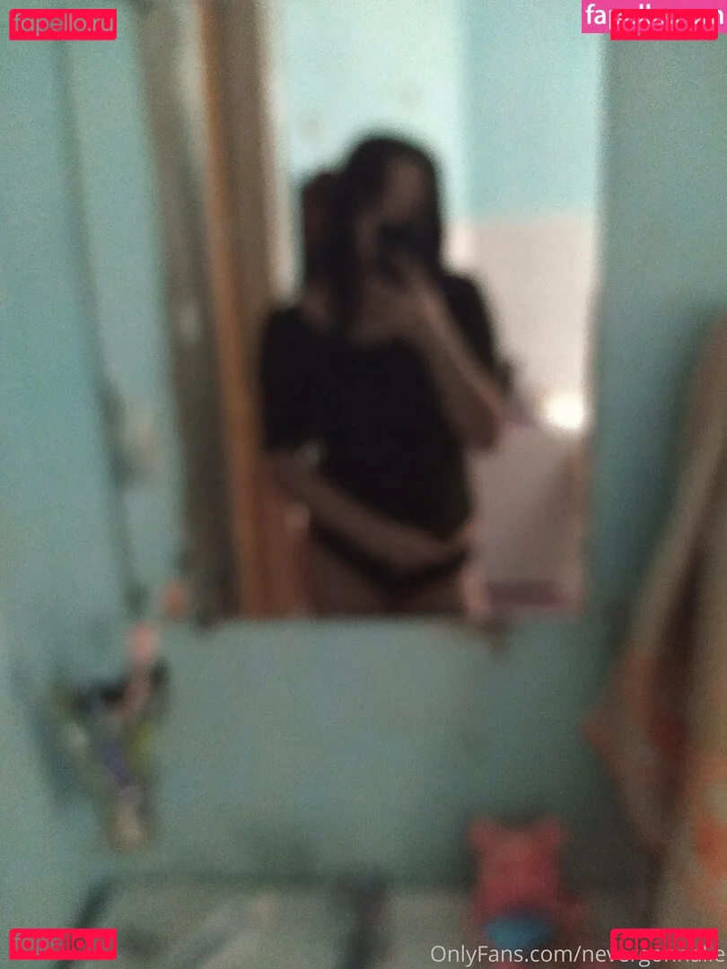 nevergonnalie Onlyfans Photo Gallery 