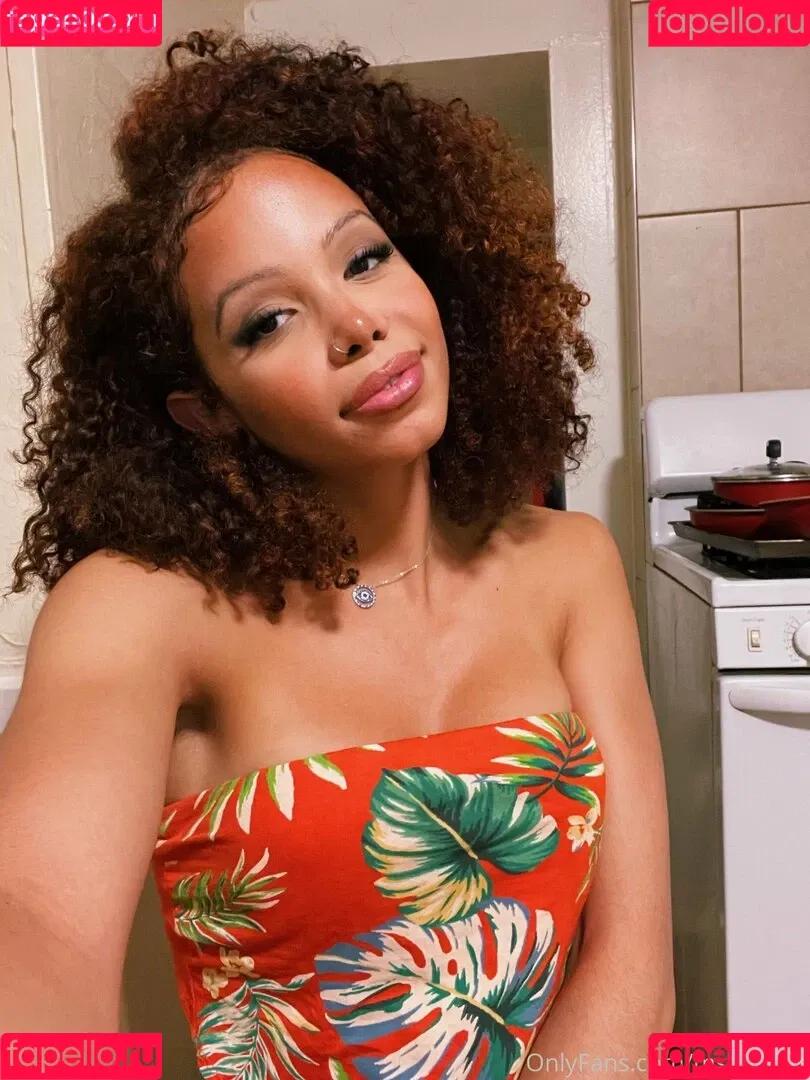 ms.jade26 Onlyfans Photo Gallery 
