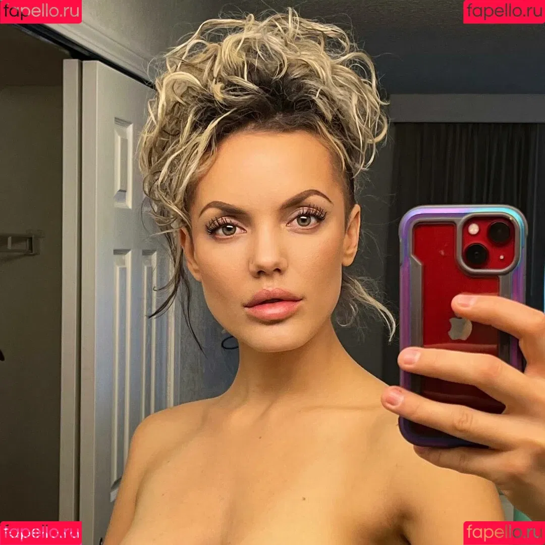 Thea Ulrich Onlyfans Photo Gallery 