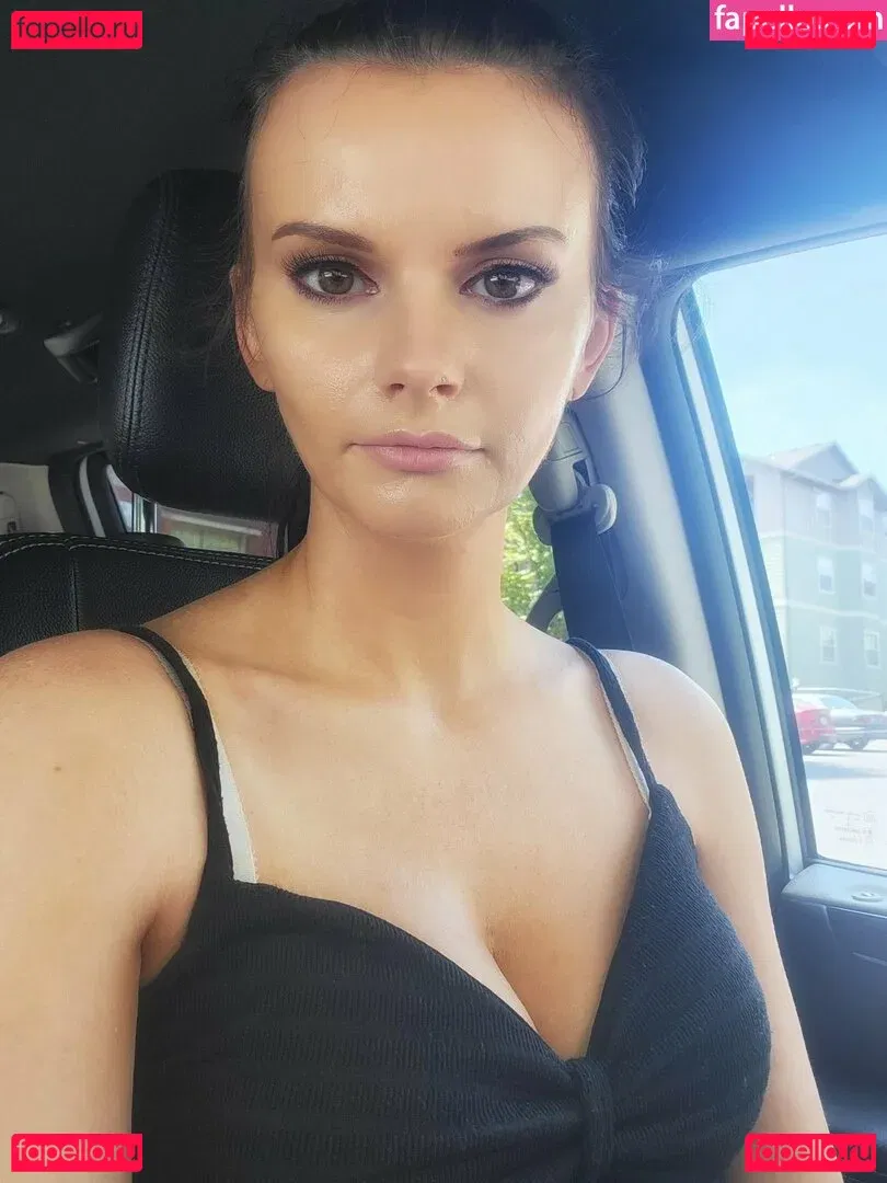 Sabine Onlyfans Photo Gallery 