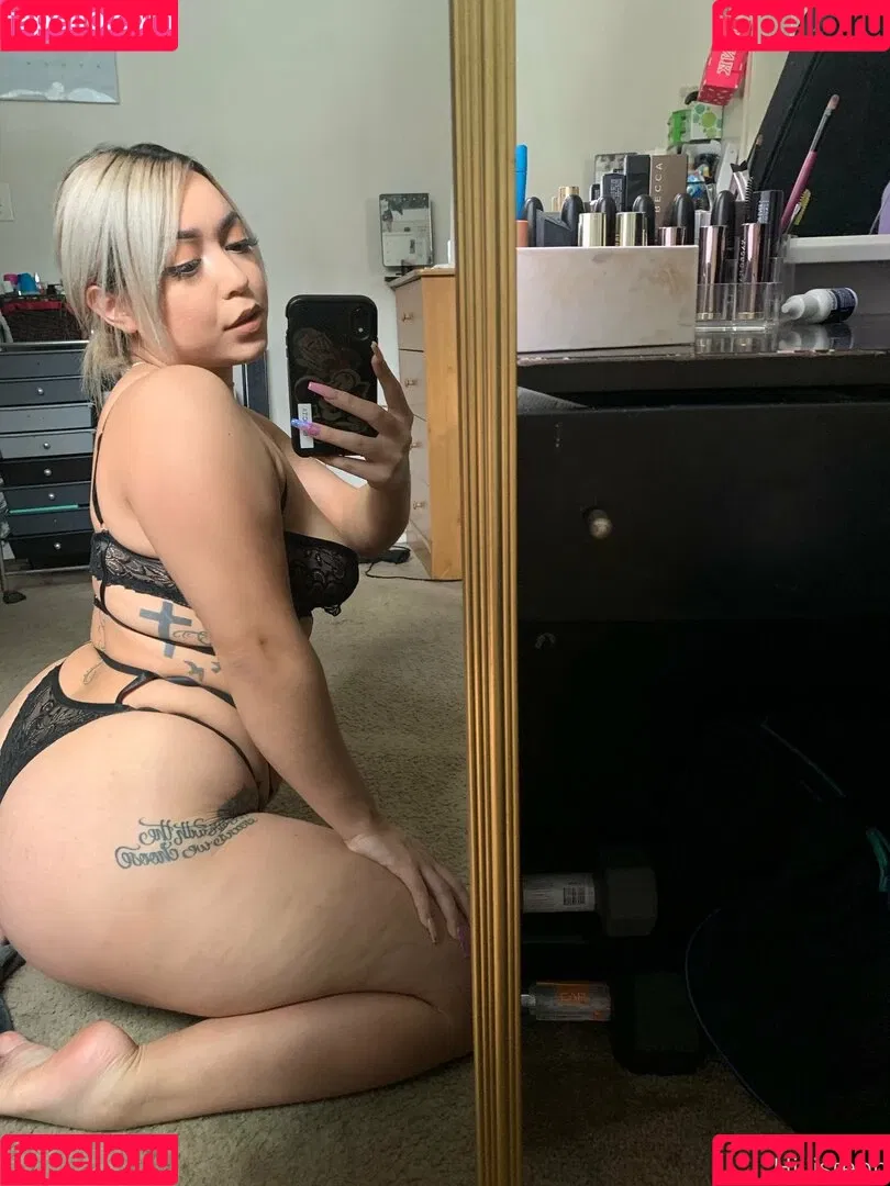 Steph Naomi Onlyfans Photo Gallery 