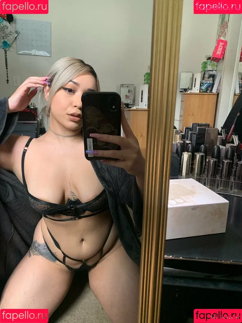 Steph Naomi Onlyfans Photo Gallery 