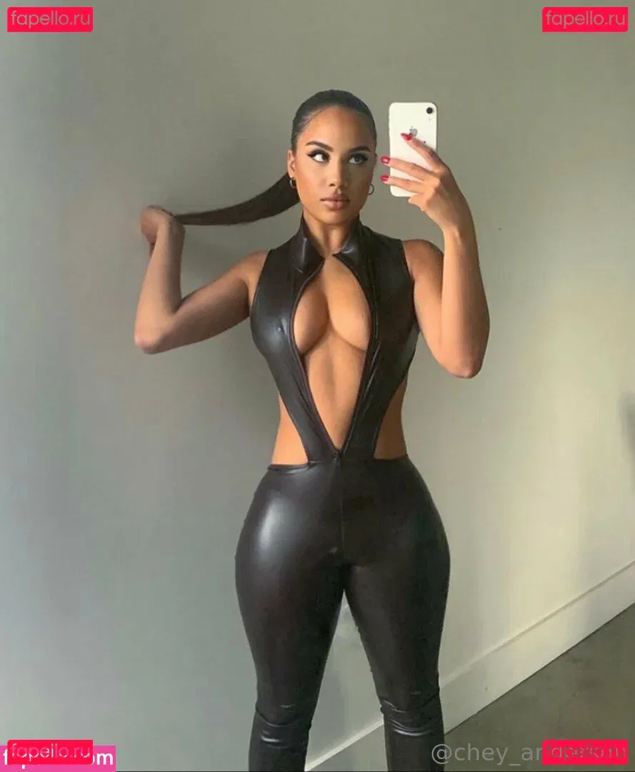 Chey Anderson Onlyfans Photo Gallery 