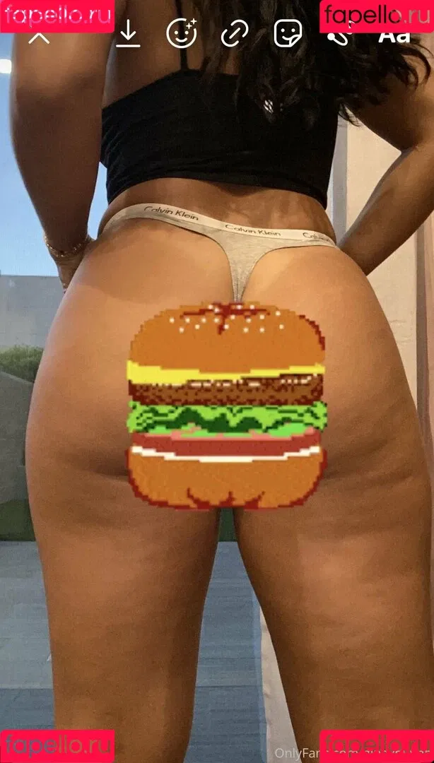 ginavhuynh Onlyfans Photo Gallery 