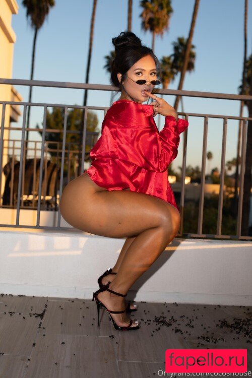 ginavhuynh Onlyfans Photo Gallery 