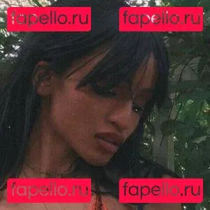 Jaye Carrero Onlyfans Photo Gallery 