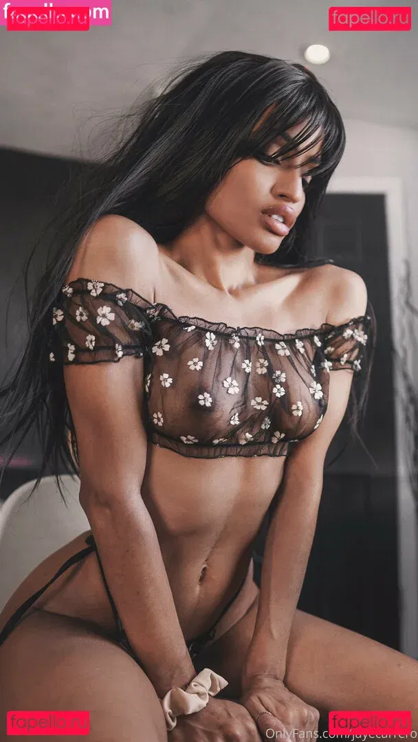 Jaye Carrero Onlyfans Photo Gallery 