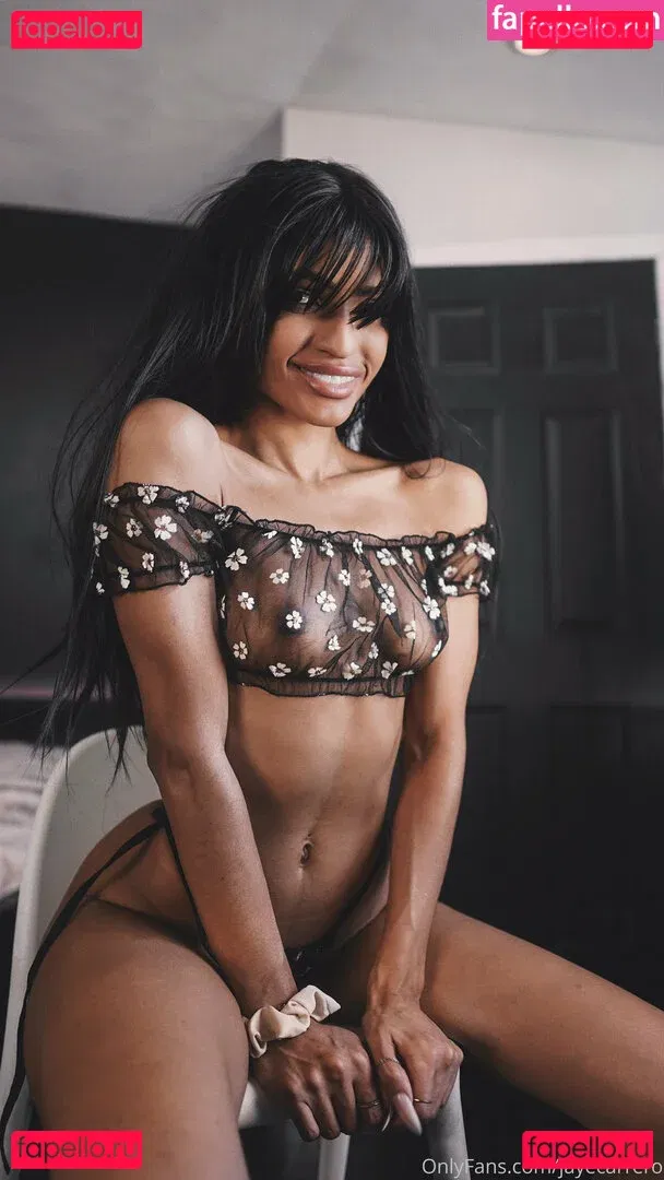 Jaye Carrero Onlyfans Photo Gallery 