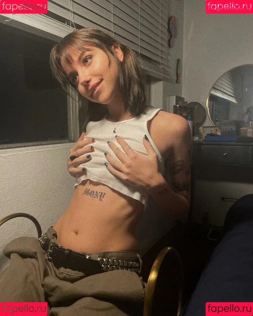 yungairass Onlyfans Photo Gallery 