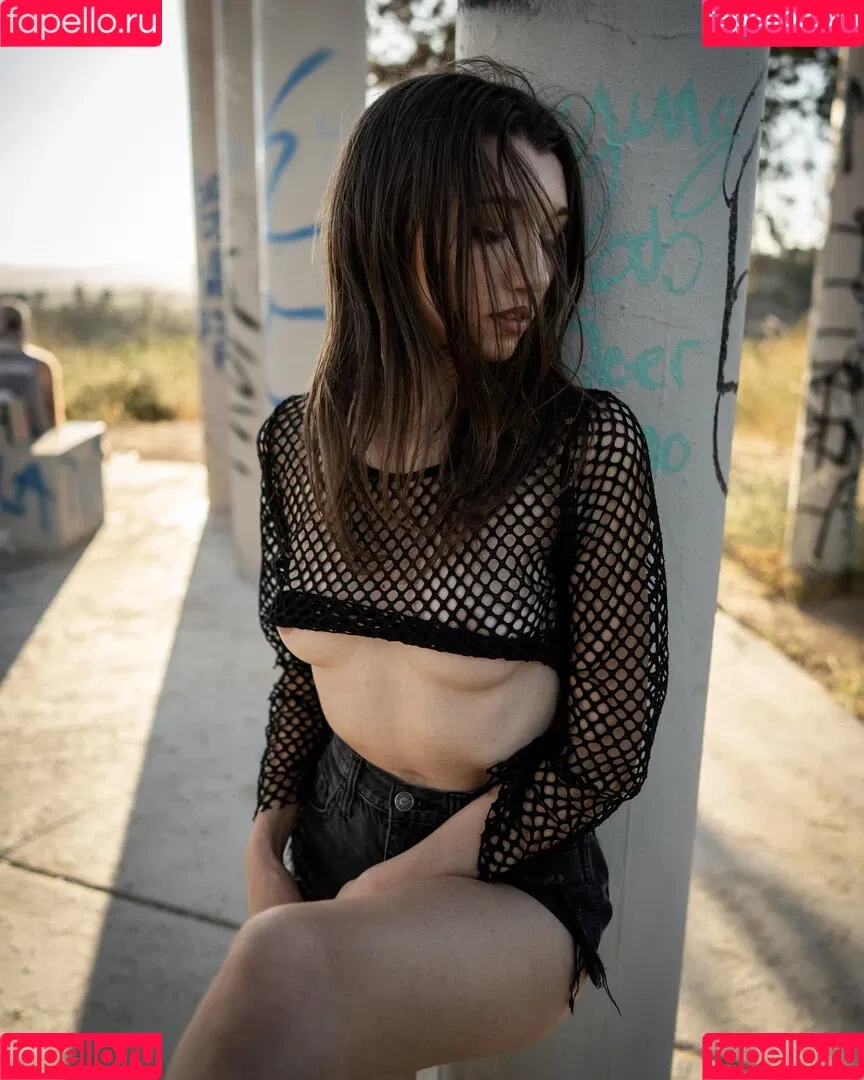 Maya Woulfe Onlyfans Photo Gallery 