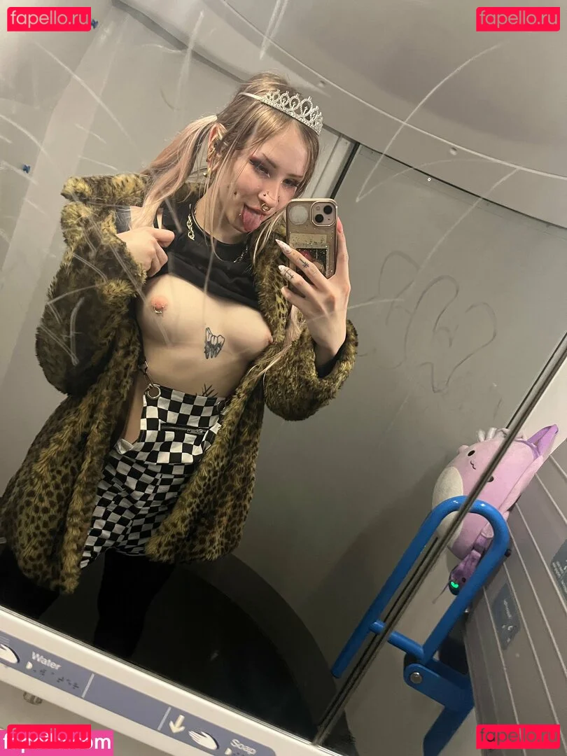 fullmetalvenus Onlyfans Photo Gallery 