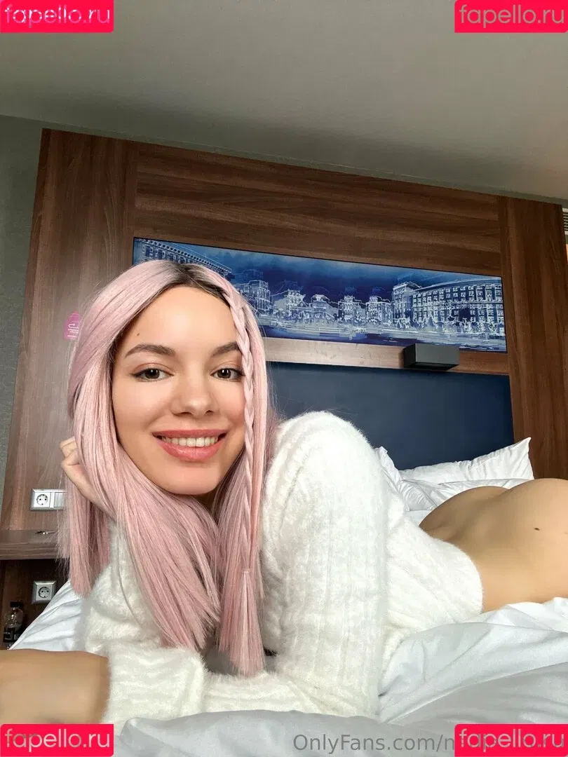 Nadia_R Onlyfans Photo Gallery 
