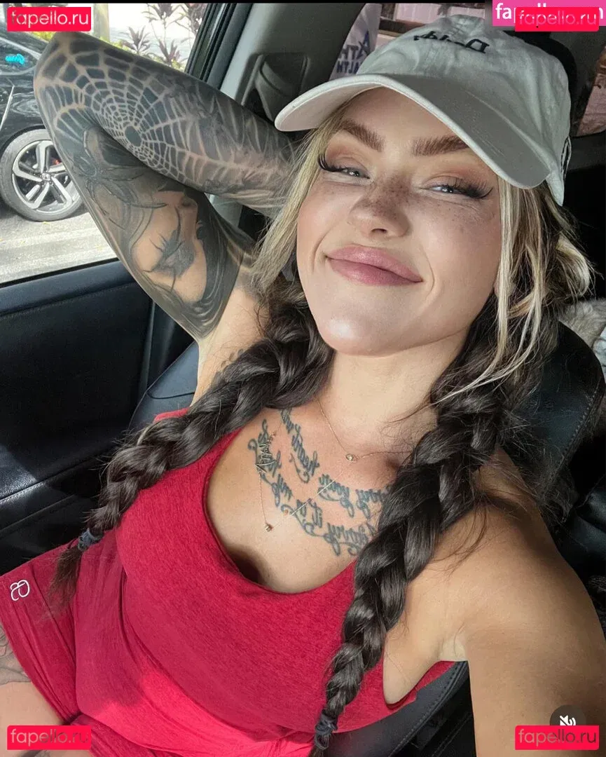 valkyrieuntamed.free Onlyfans Photo Gallery 