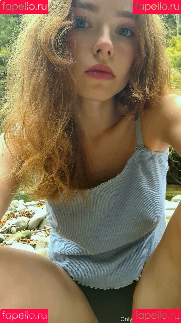 rinaalyys Onlyfans Photo Gallery 