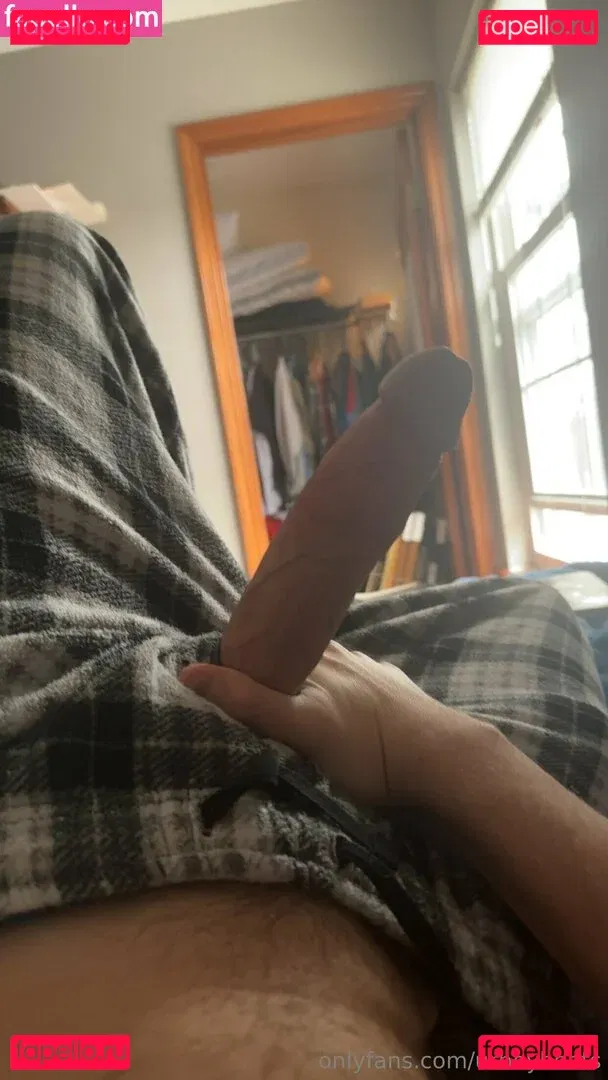 urboyboots Onlyfans Photo Gallery 