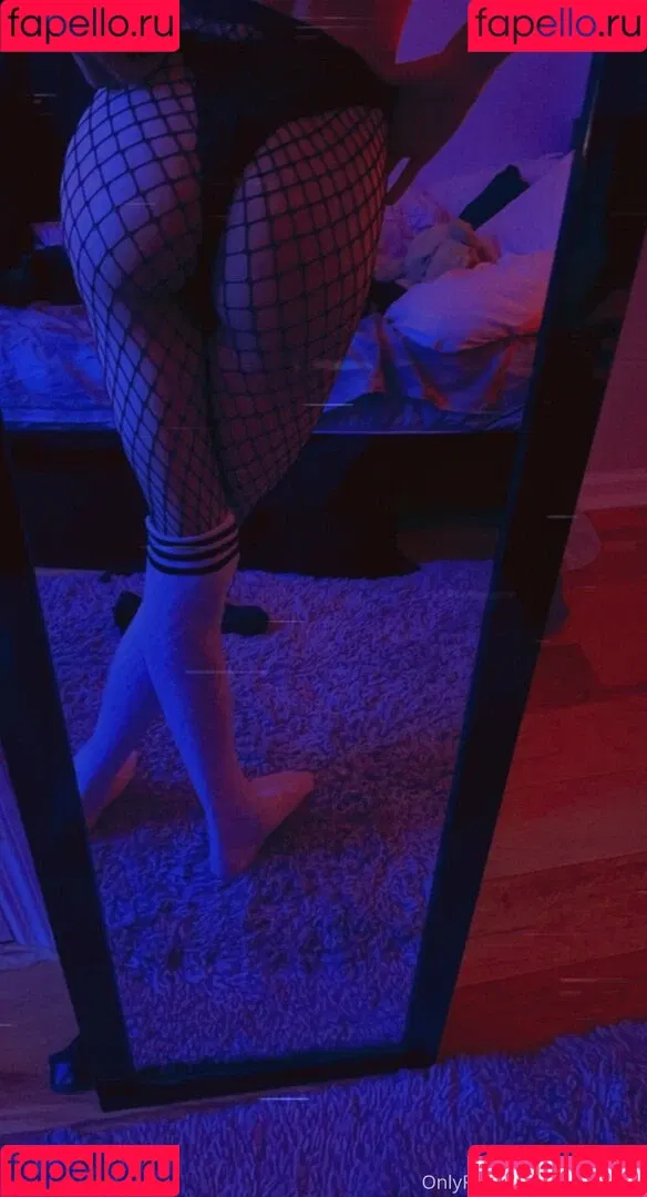 skylaredm Onlyfans Photo Gallery 
