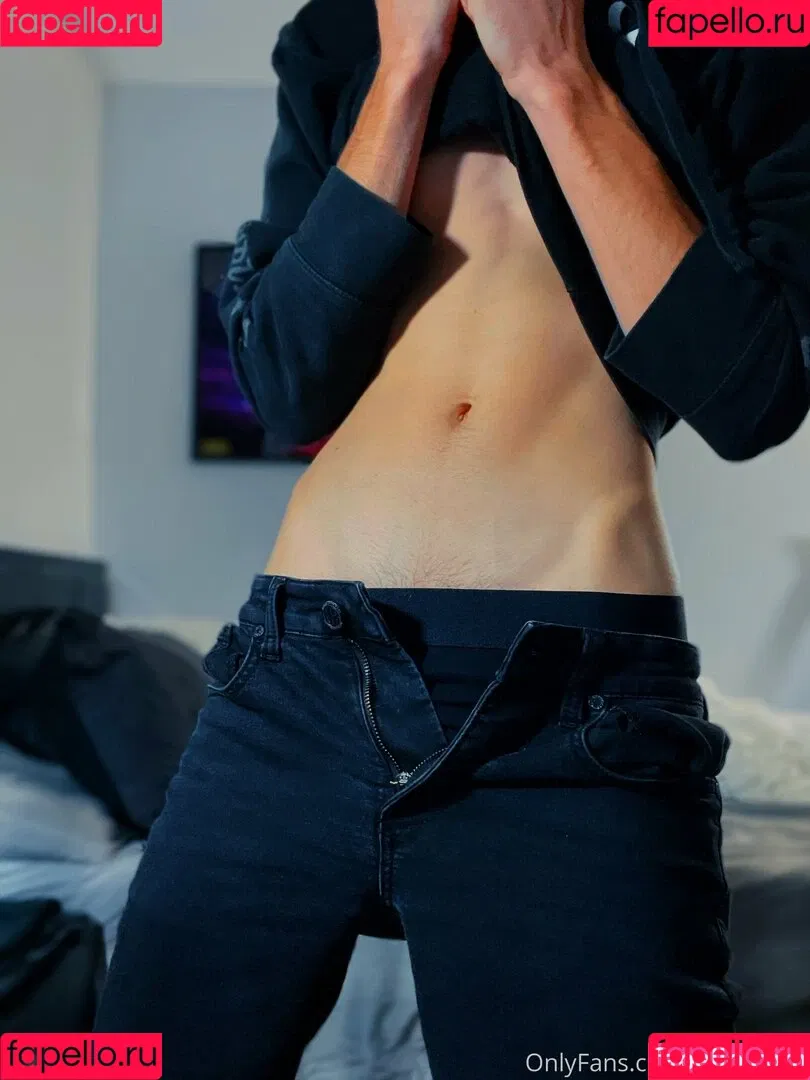 skylaredm Onlyfans Photo Gallery 
