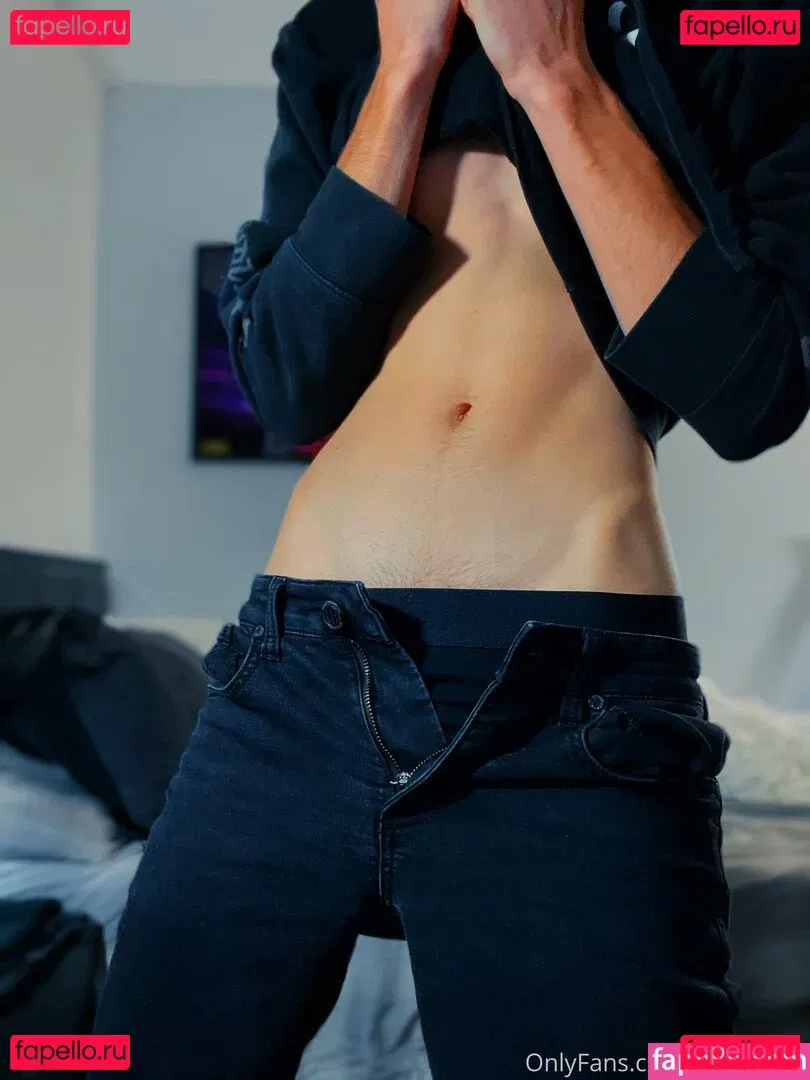 skylaredm Onlyfans Photo Gallery 