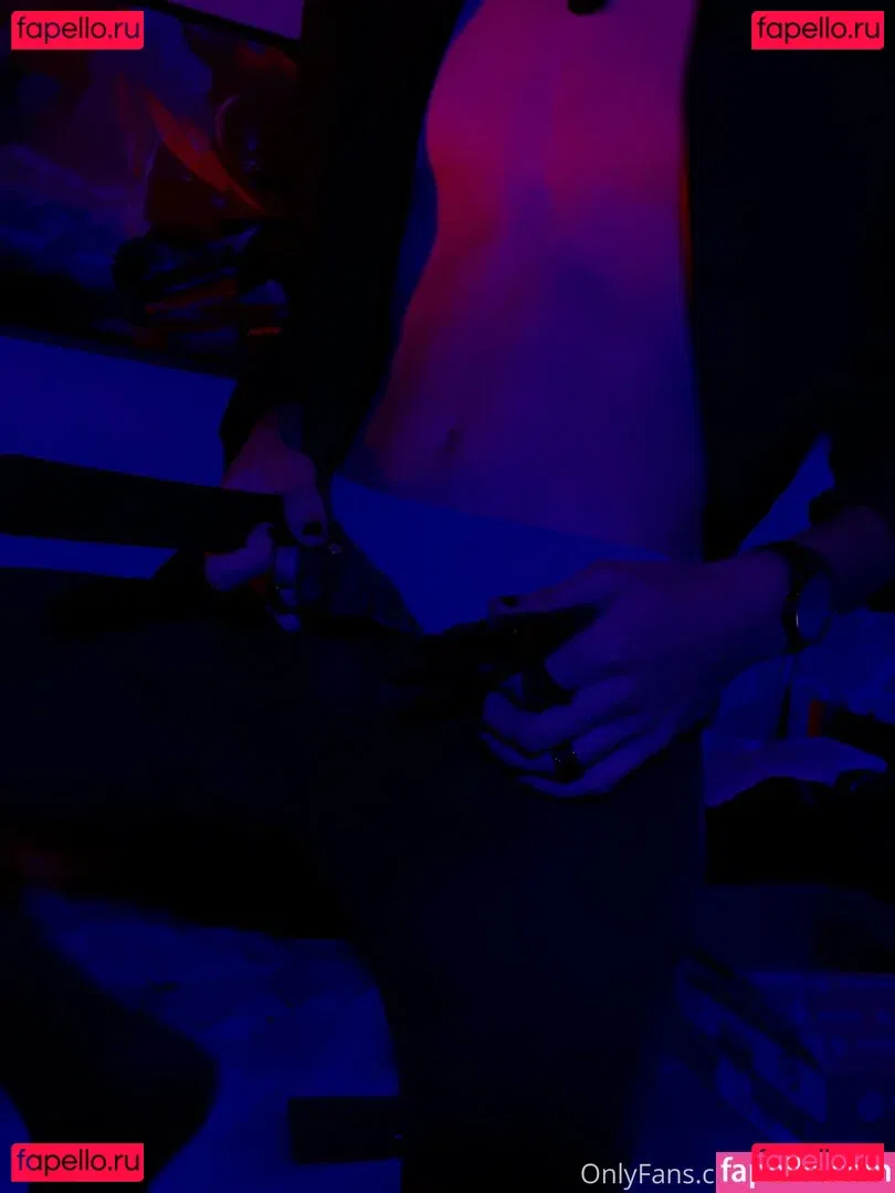 skylaredm Onlyfans Photo Gallery 