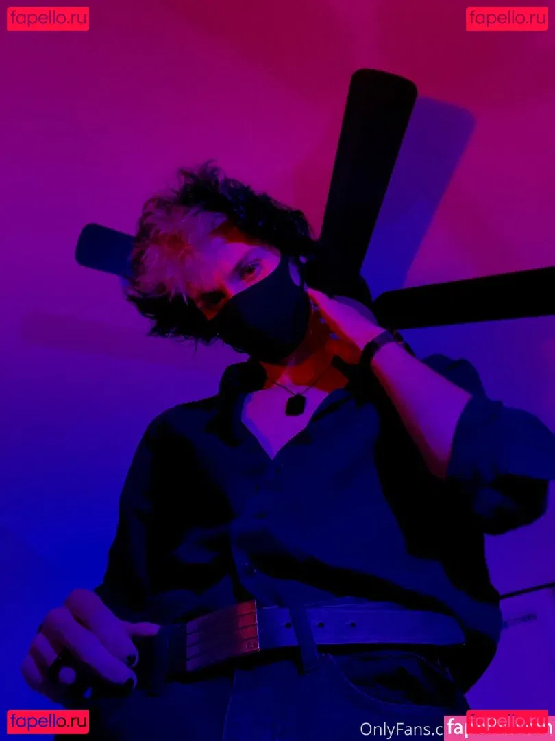 skylaredm Onlyfans Photo Gallery 