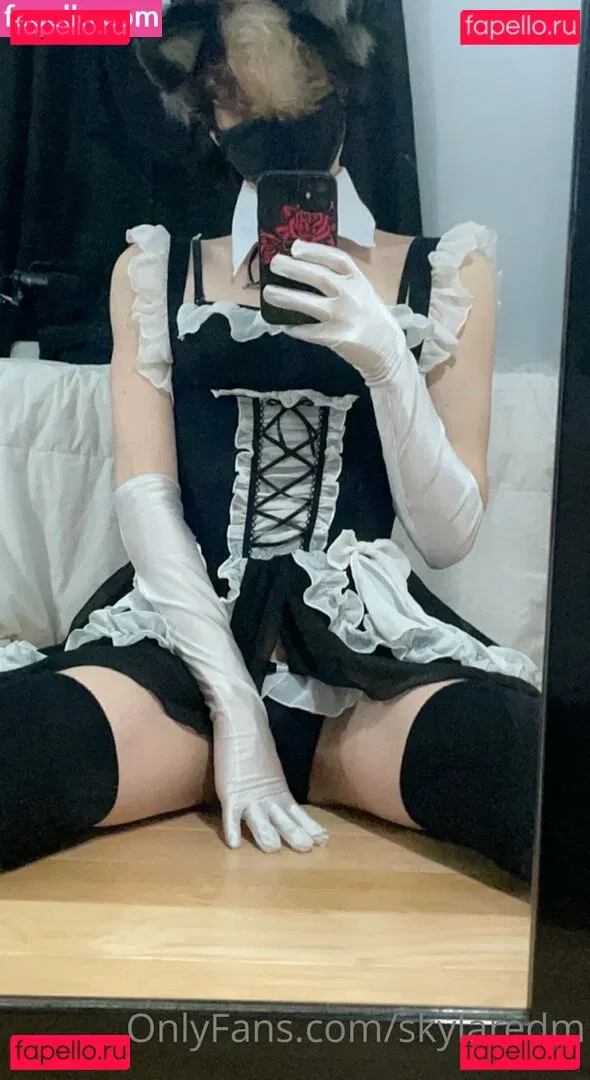 skylaredm Onlyfans Photo Gallery 