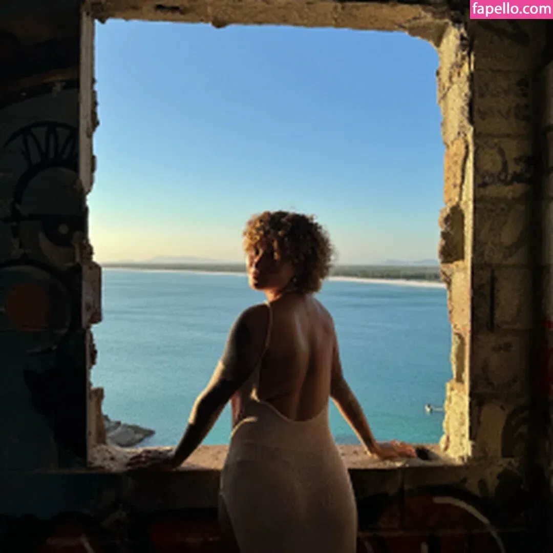 Julia Bhering Onlyfans Photo Gallery 