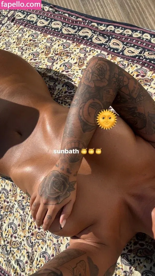 Julia Bhering Onlyfans Photo Gallery 