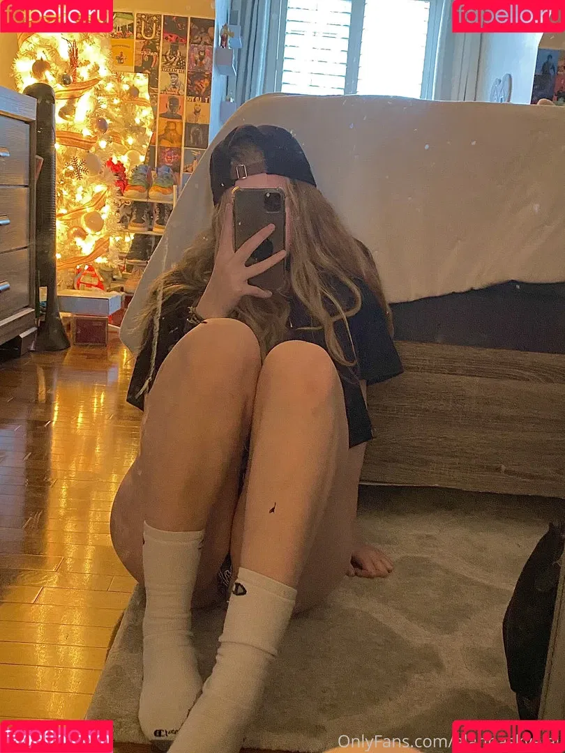 Alanna Skye Onlyfans Photo Gallery 