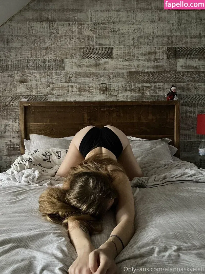 Alanna Skye Onlyfans Photo Gallery 