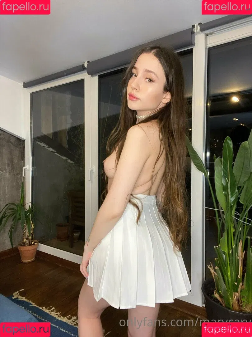MaryCary Onlyfans Photo Gallery 