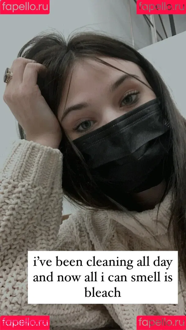 Claire Estabrook Onlyfans Photo Gallery 