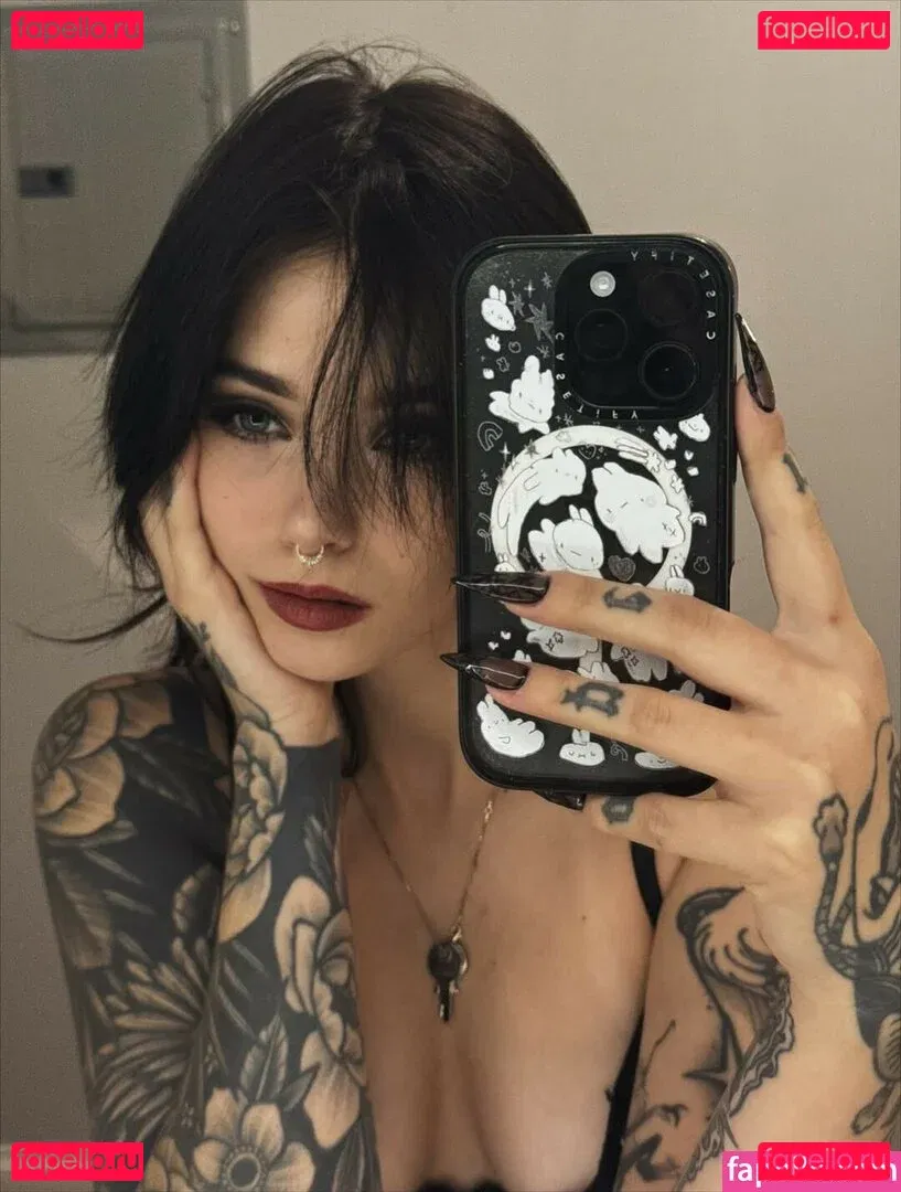 Claire Estabrook Onlyfans Photo Gallery 