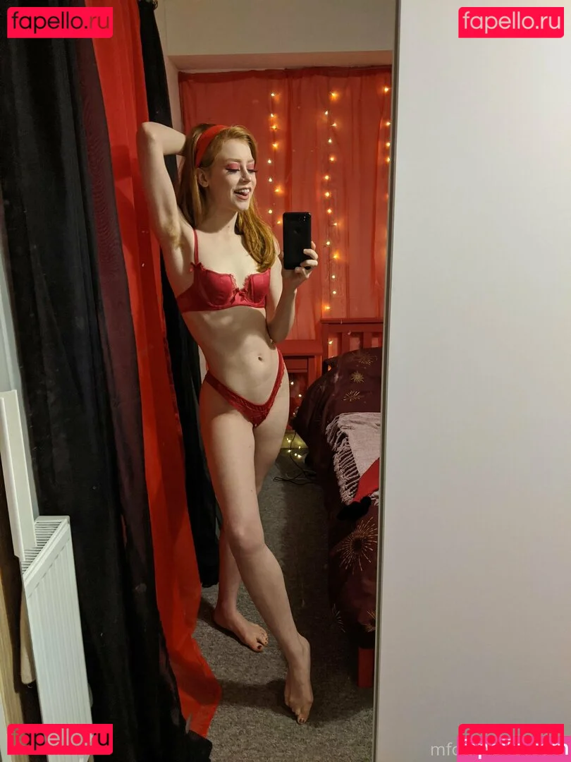 lunaroux Onlyfans Photo Gallery 