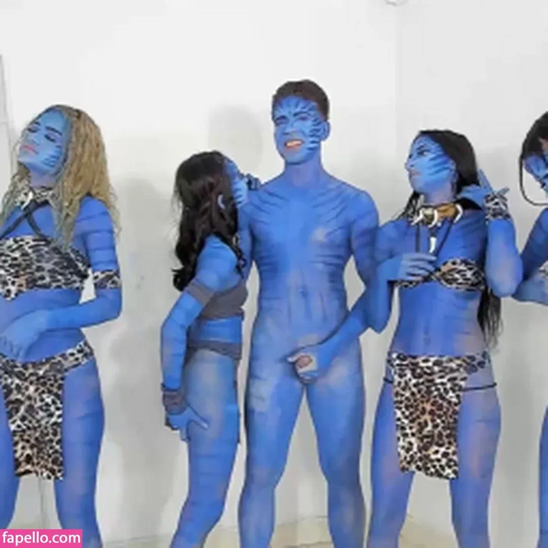 Your_Dolls Onlyfans Photo Gallery 