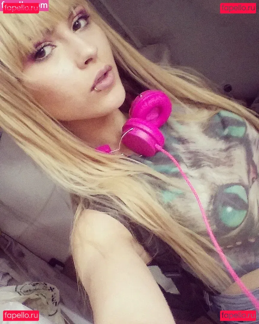 ella_tatti Onlyfans Photo Gallery 