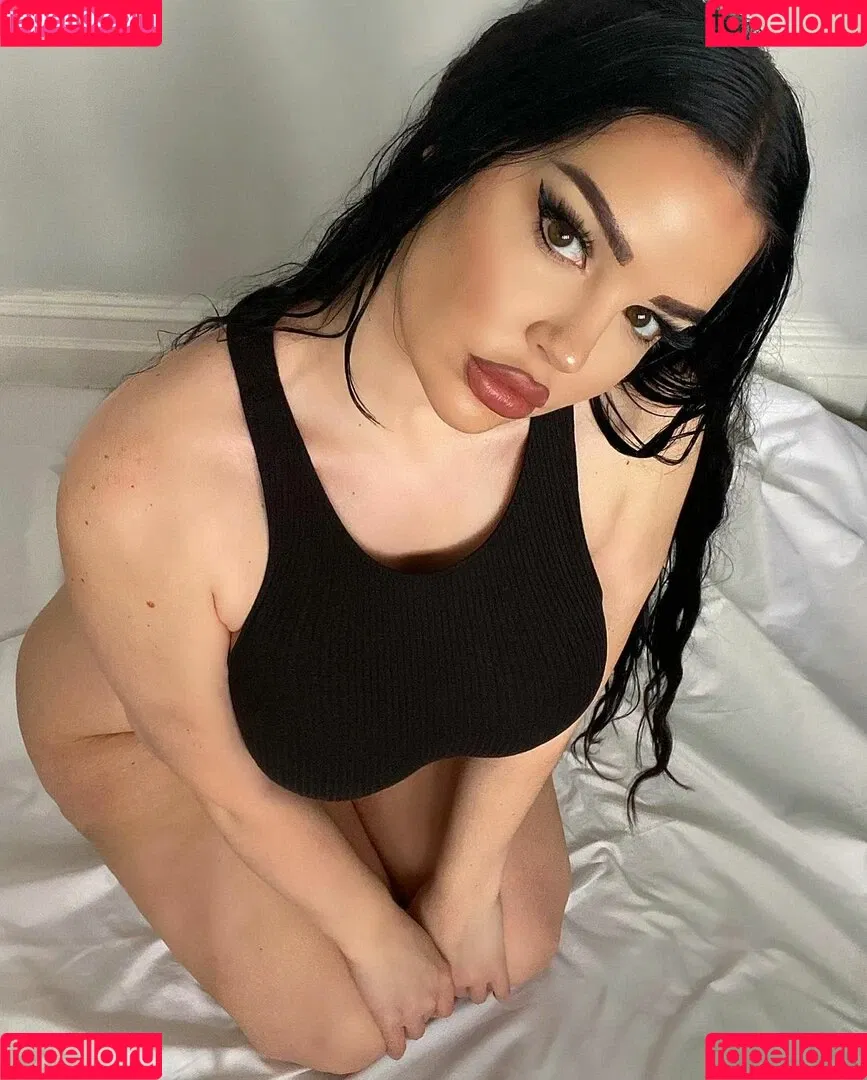 Elizabeth Georgina Onlyfans Photo Gallery 