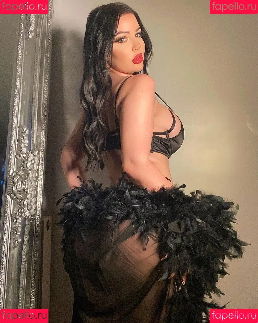 Elizabeth Georgina Onlyfans Photo Gallery 