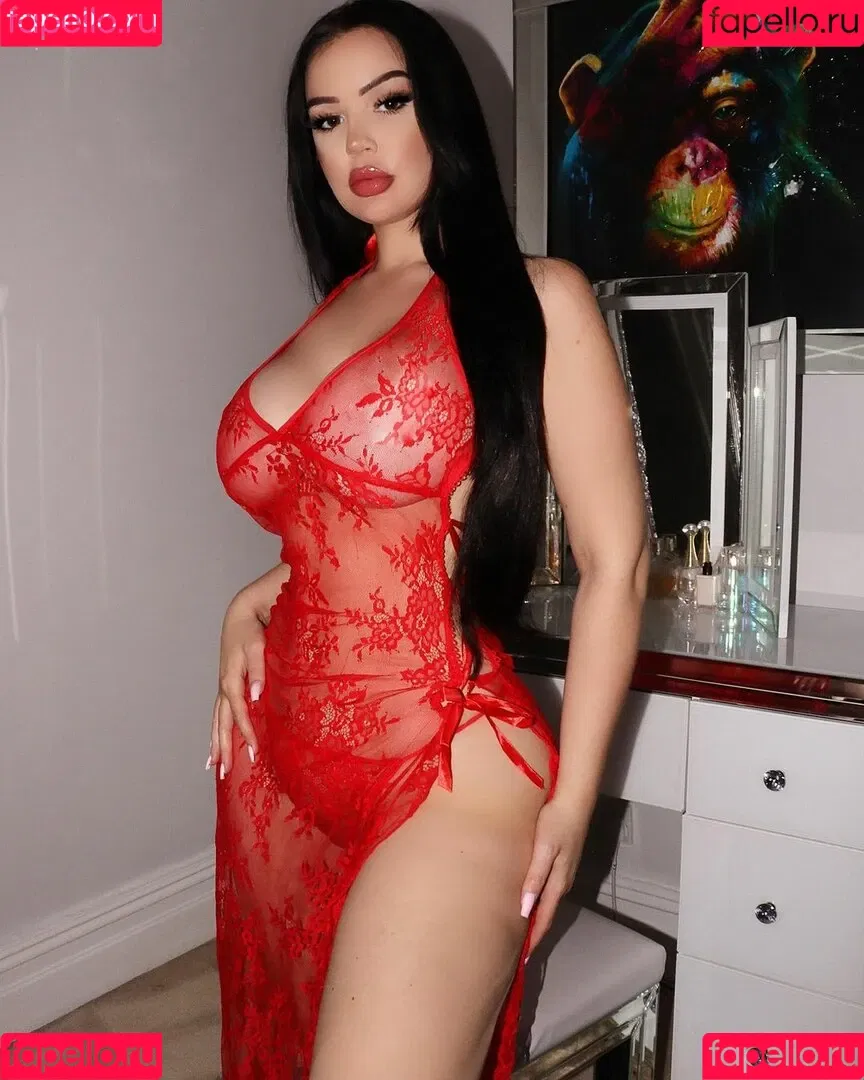 Elizabeth Georgina Onlyfans Photo Gallery 
