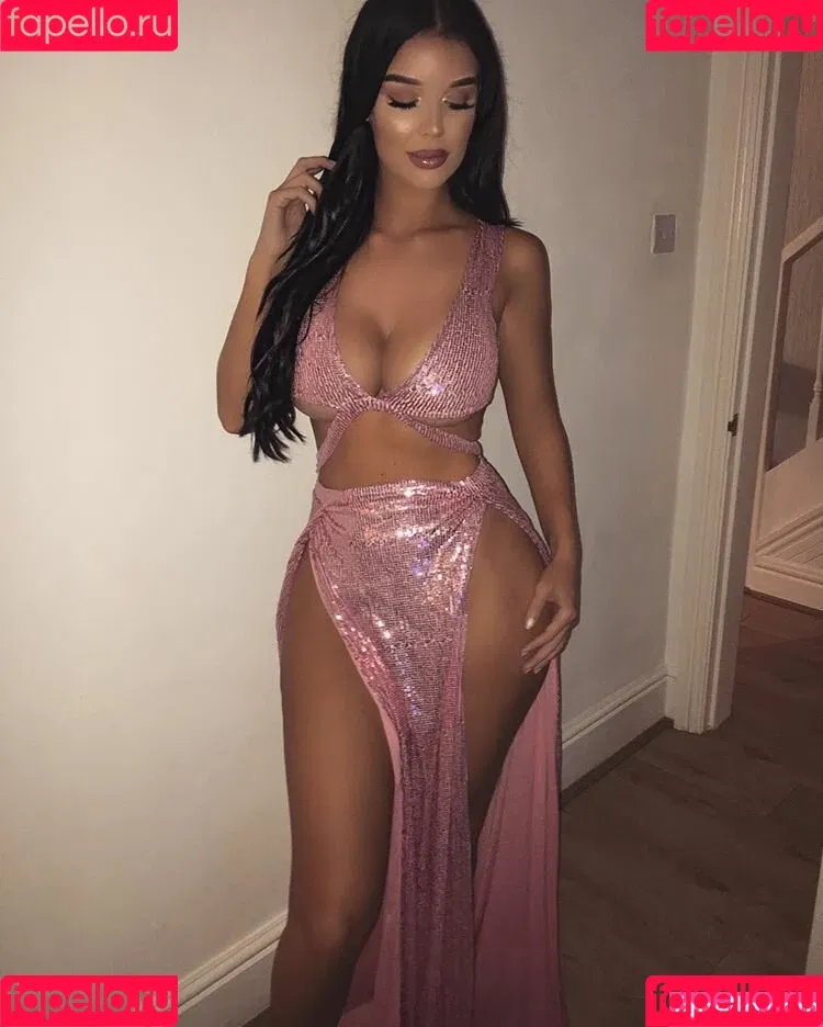 Elizabeth Georgina Onlyfans Photo Gallery 
