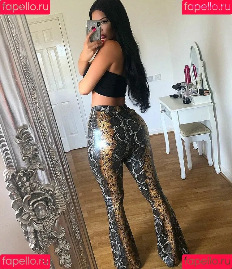 Elizabeth Georgina Onlyfans Photo Gallery 