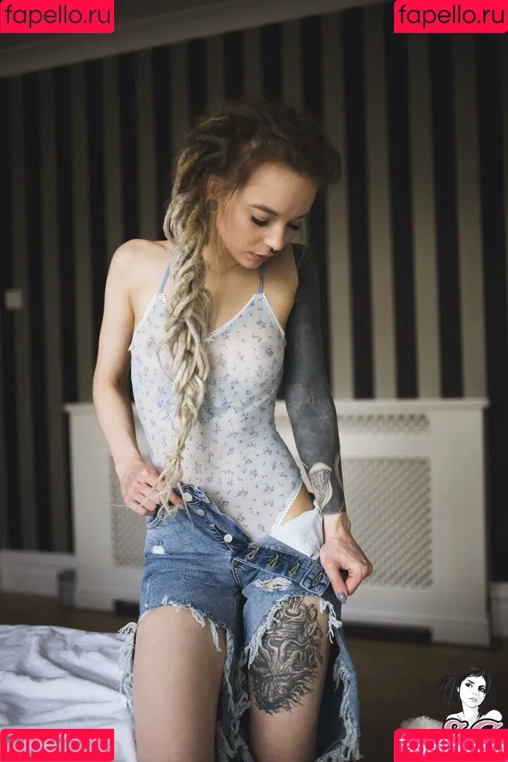 Mundi Onlyfans Photo Gallery 
